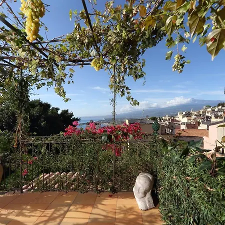 Ferienhaus Le Terrazze Del Teatro Greco